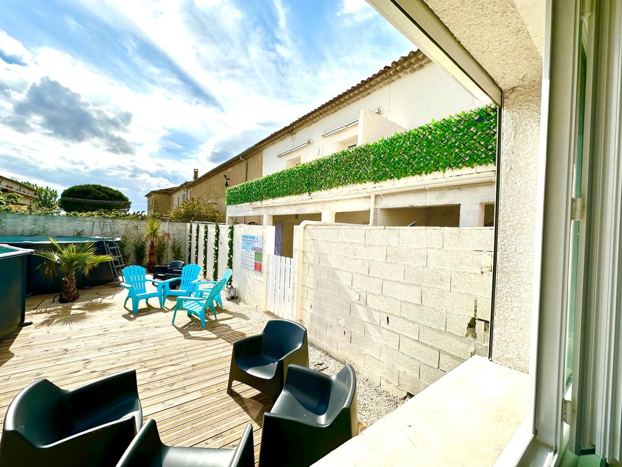 Les Appartements Du Mas - Rose Marie Aigues-Mortes Exterior photo